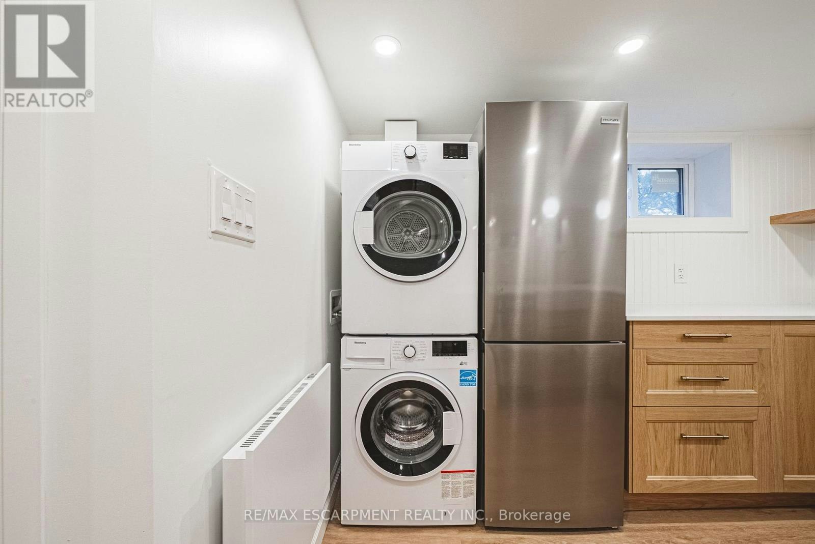 LOWER-113 Erin Avenue, Hamilton, ON, L8K 4W1 - 4