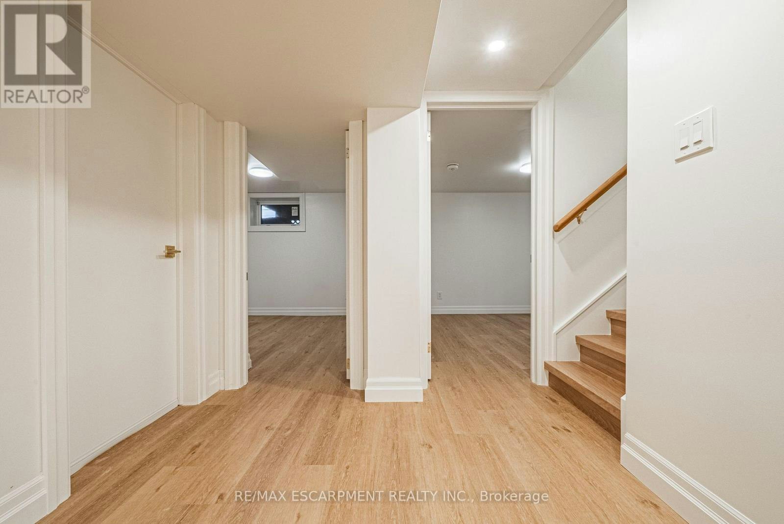 LOWER-113 Erin Avenue, Hamilton, ON, L8K 4W1 - 8