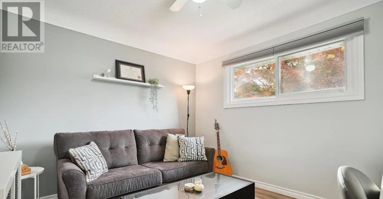 UPPER-13 Beaucourt Place, Hamilton, ON, L8S 2P8 - 22