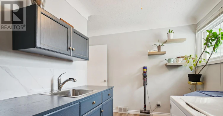 UPPER-13 Beaucourt Place, Hamilton, ON, L8S 2P8 - 28