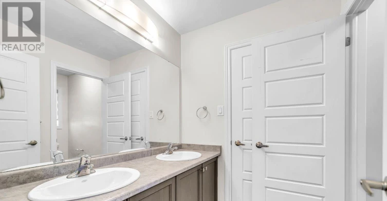7784 Tupelo Crescent, Niagara Falls, ON, L2H 3R8 - 19