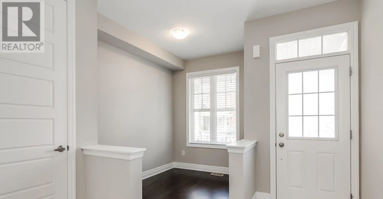 31 Pickett Place, Cambridge, ON, N3E 0B7 - 3
