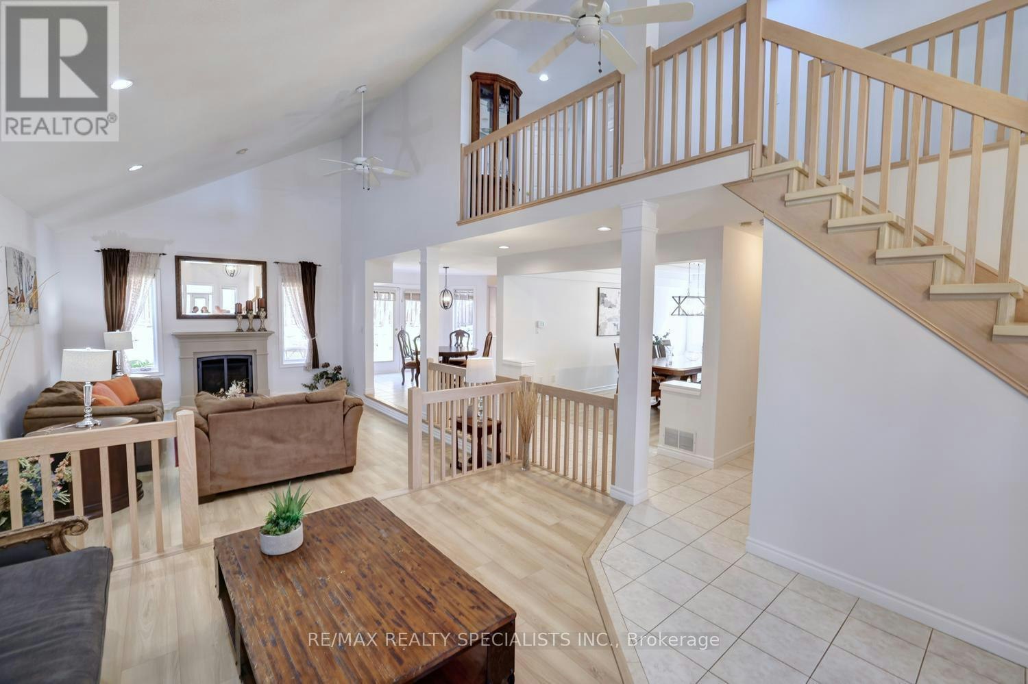 79 Westlawn Drive, Hamilton, ON, L9B 2K9