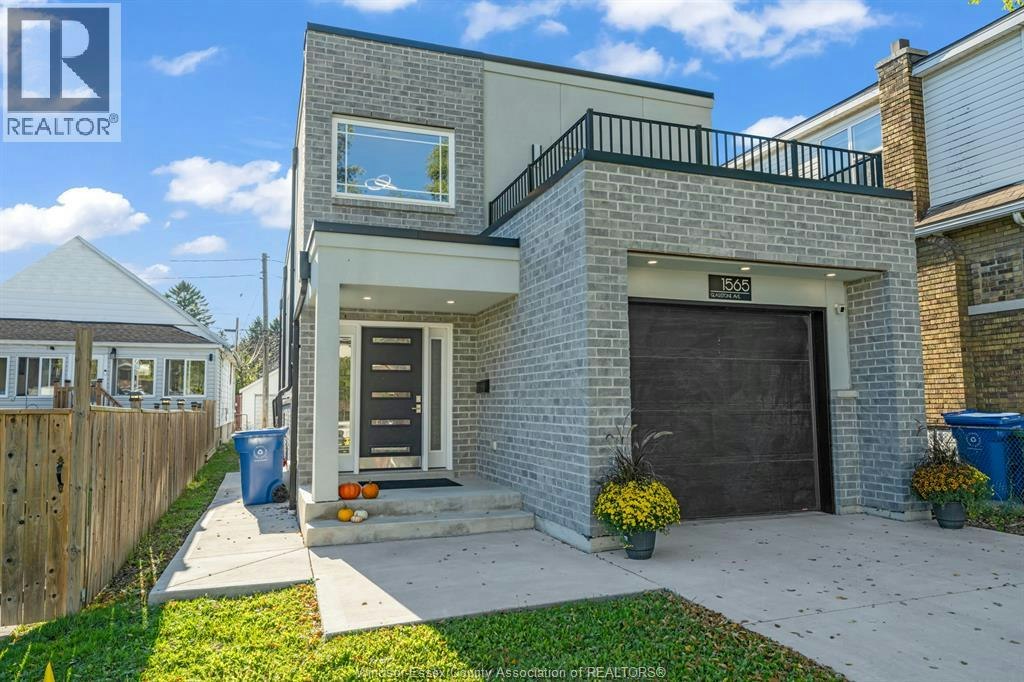 1565 Gladstone Avenue, Windsor, ON, N8X 1Z3