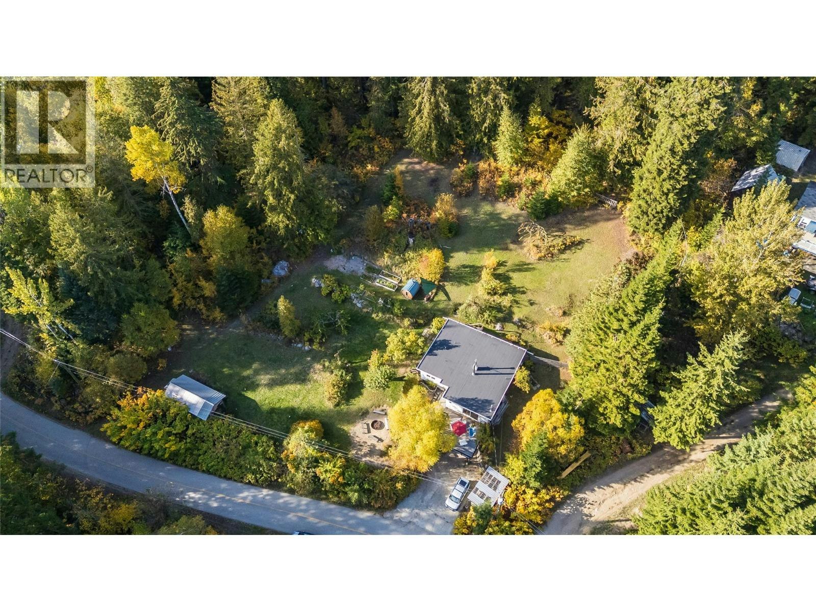 5995 Longbeach Road, Nelson, BC, V1L 6P3