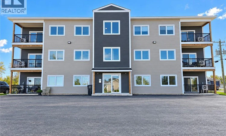 204 Bellevue Heights