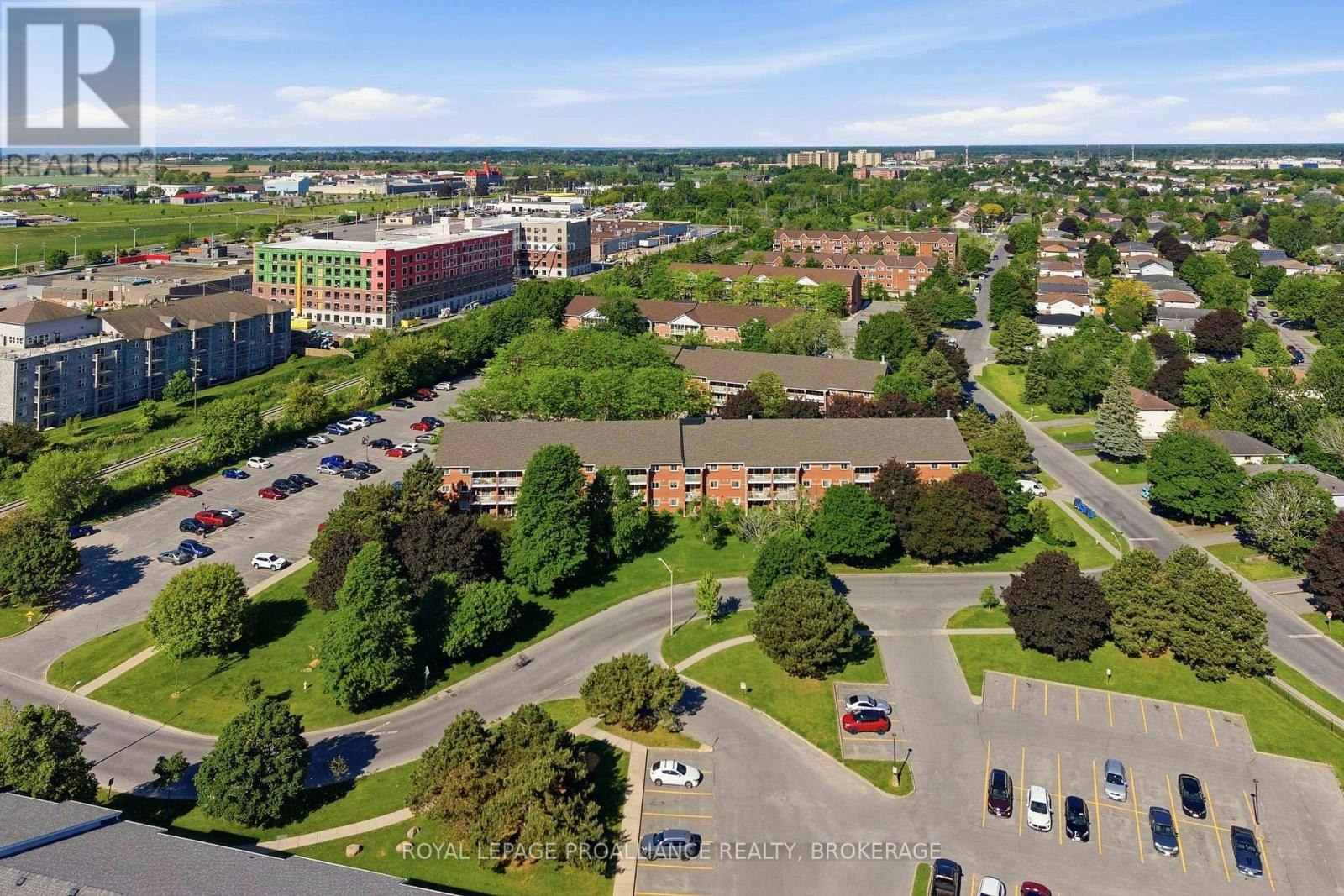 217-573 Armstrong Road, Kingston, ON, K7M 8J8 - 3