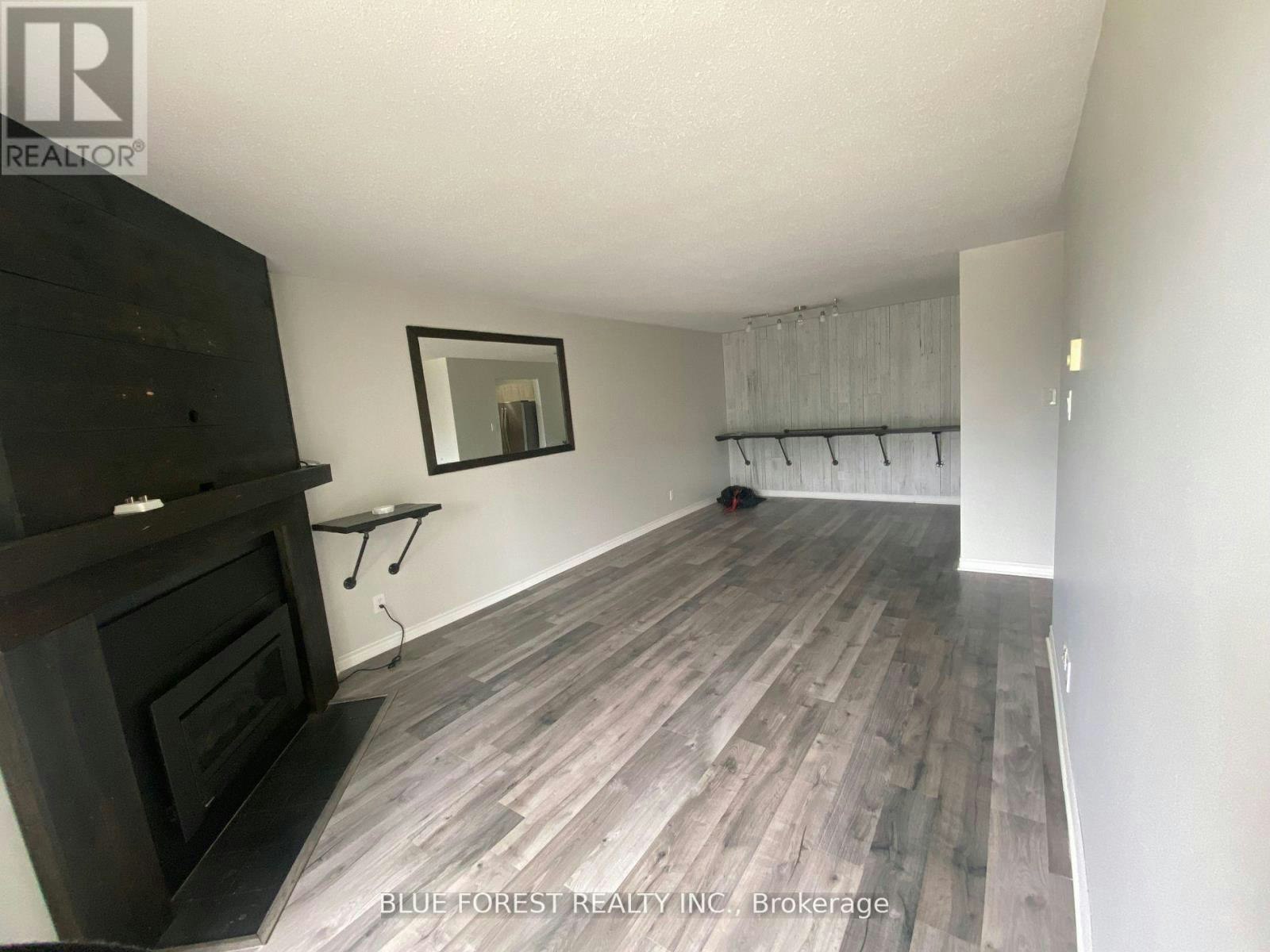 201-737 Deveron Crescent, London, ON, N5Z 4X9 - 6