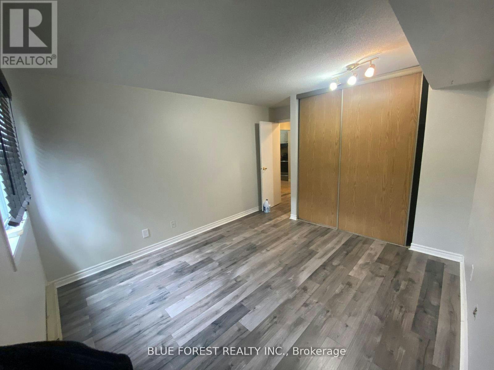 201-737 Deveron Crescent, London, ON, N5Z 4X9 - 12
