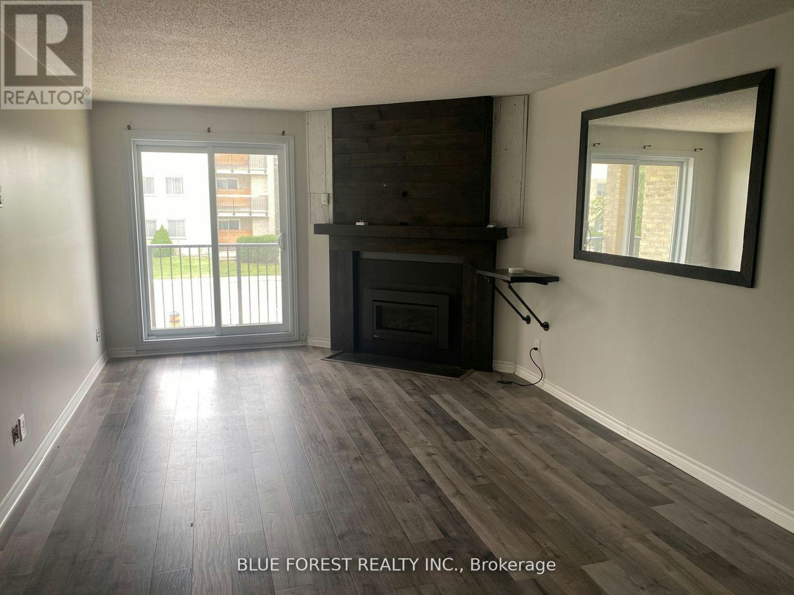 201-737 Deveron Crescent, London, ON, N5Z 4X9 - 5