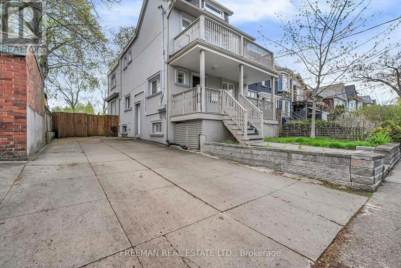 MAIN-12 Arlington Avenue, Toronto, ON, M6G 3K8 - 18