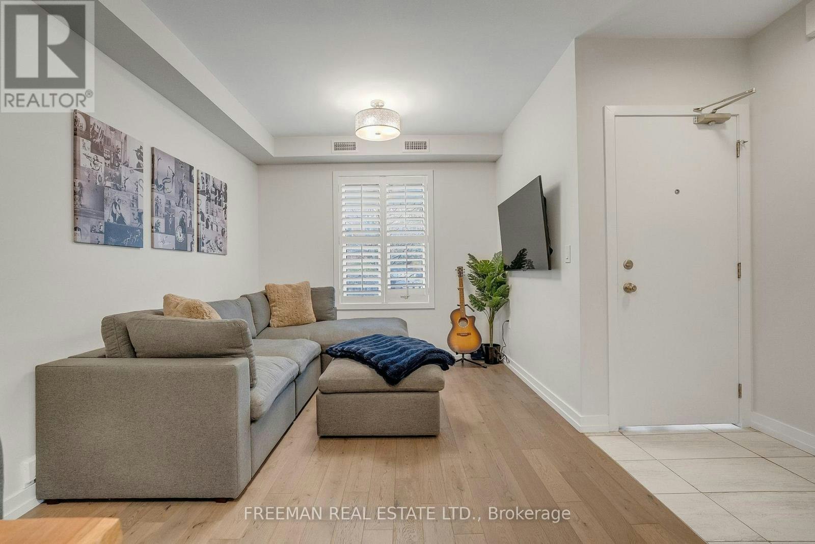 MAIN-12 Arlington Avenue, Toronto, ON, M6G 3K8 - 10