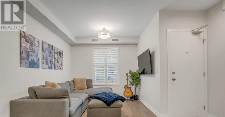 MAIN-12 Arlington Avenue, Toronto, ON, M6G 3K8 - 10