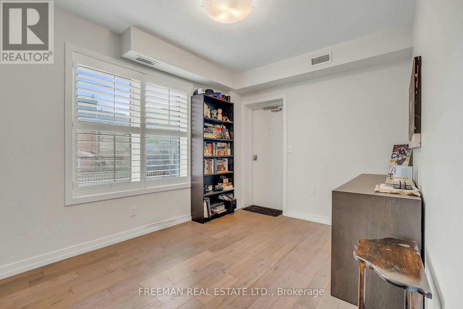 MAIN-12 Arlington Avenue, Toronto, ON, M6G 3K8 - 13
