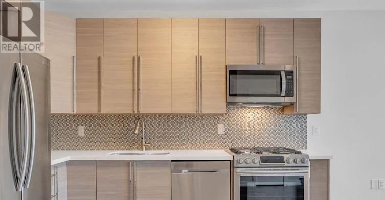 UPPER-12 Arlington Avenue, Toronto, ON, M6G 3K8 - 10