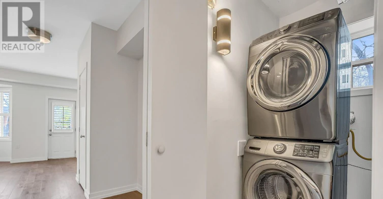 UPPER-12 Arlington Avenue, Toronto, ON, M6G 3K8 - 16