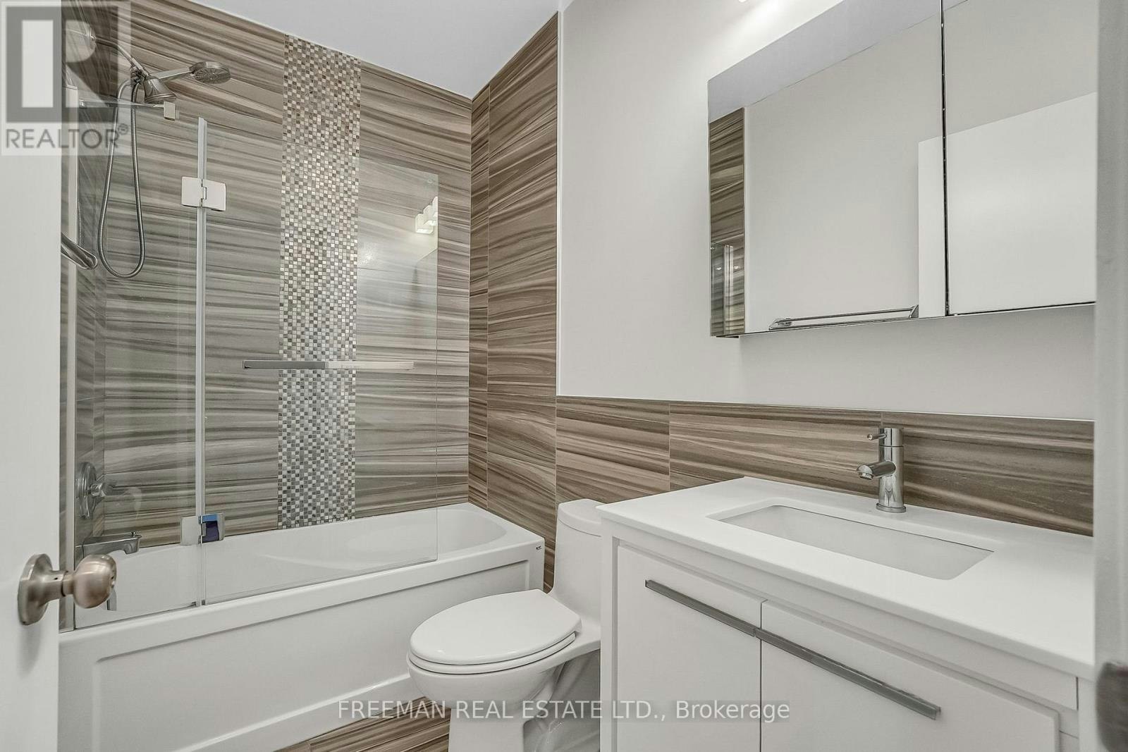 UPPER-12 Arlington Avenue, Toronto, ON, M6G 3K8 - 15