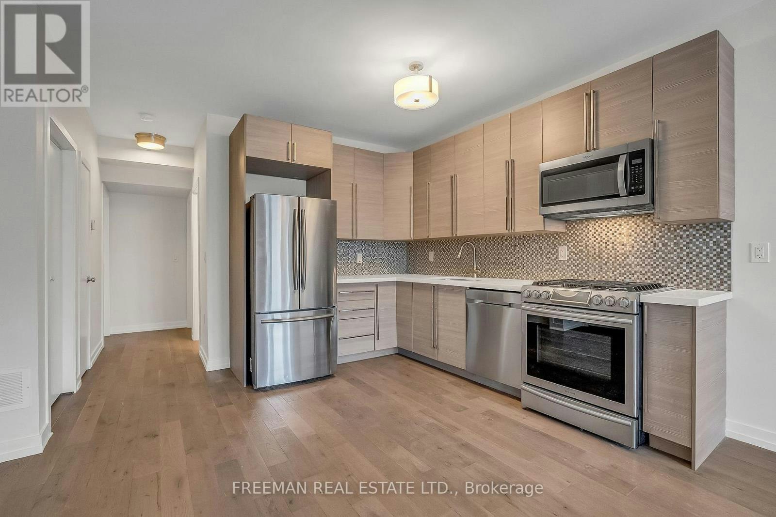 UPPER-12 Arlington Avenue, Toronto, ON, M6G 3K8 - 8