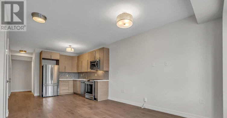 UPPER-12 Arlington Avenue, Toronto, ON, M6G 3K8 - 7