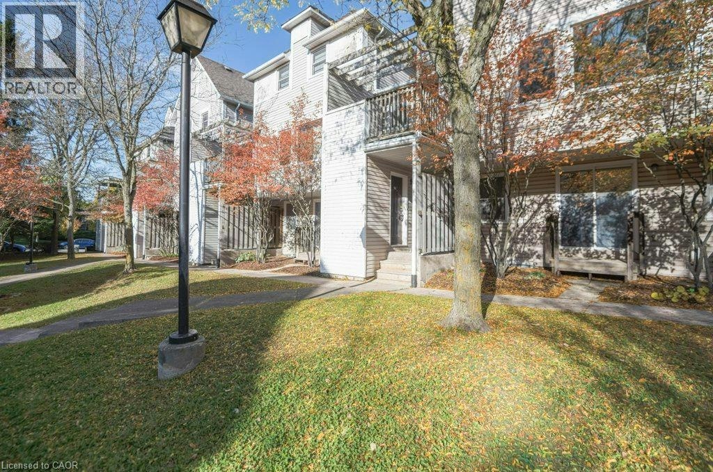 52-461 Beechwood Place, Waterloo, ON, N2T 1Y9