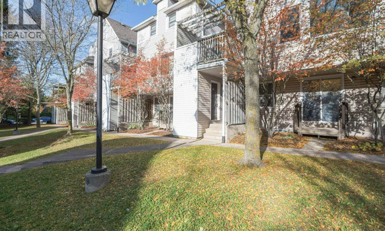 52-461 Beechwood Place