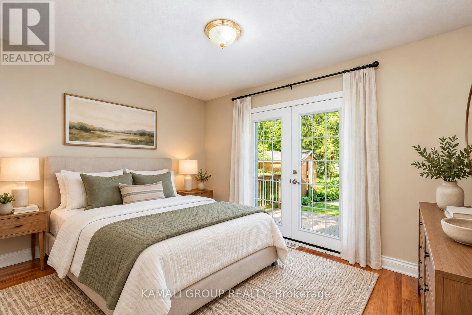 MAIN-262 Penn Avenue, Newmarket, ON, L3Y 2S6 - 7