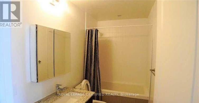 701-9608 Yonge Street, Richmond Hill, ON, L4C 1V6 - 9