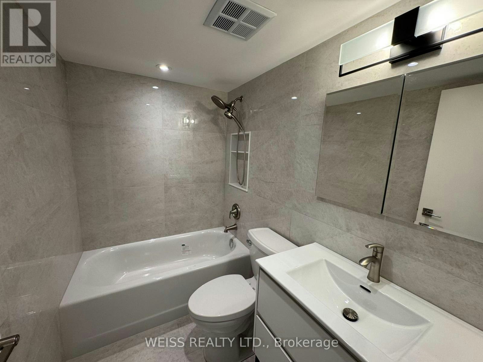 904-7460 Bathurst Street, Vaughan, ON, L4J 7K9 - 15