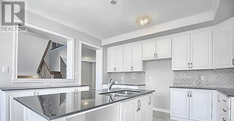 1283 Blackmore Street E, Innisfil, ON, L9J 4S4 - 13