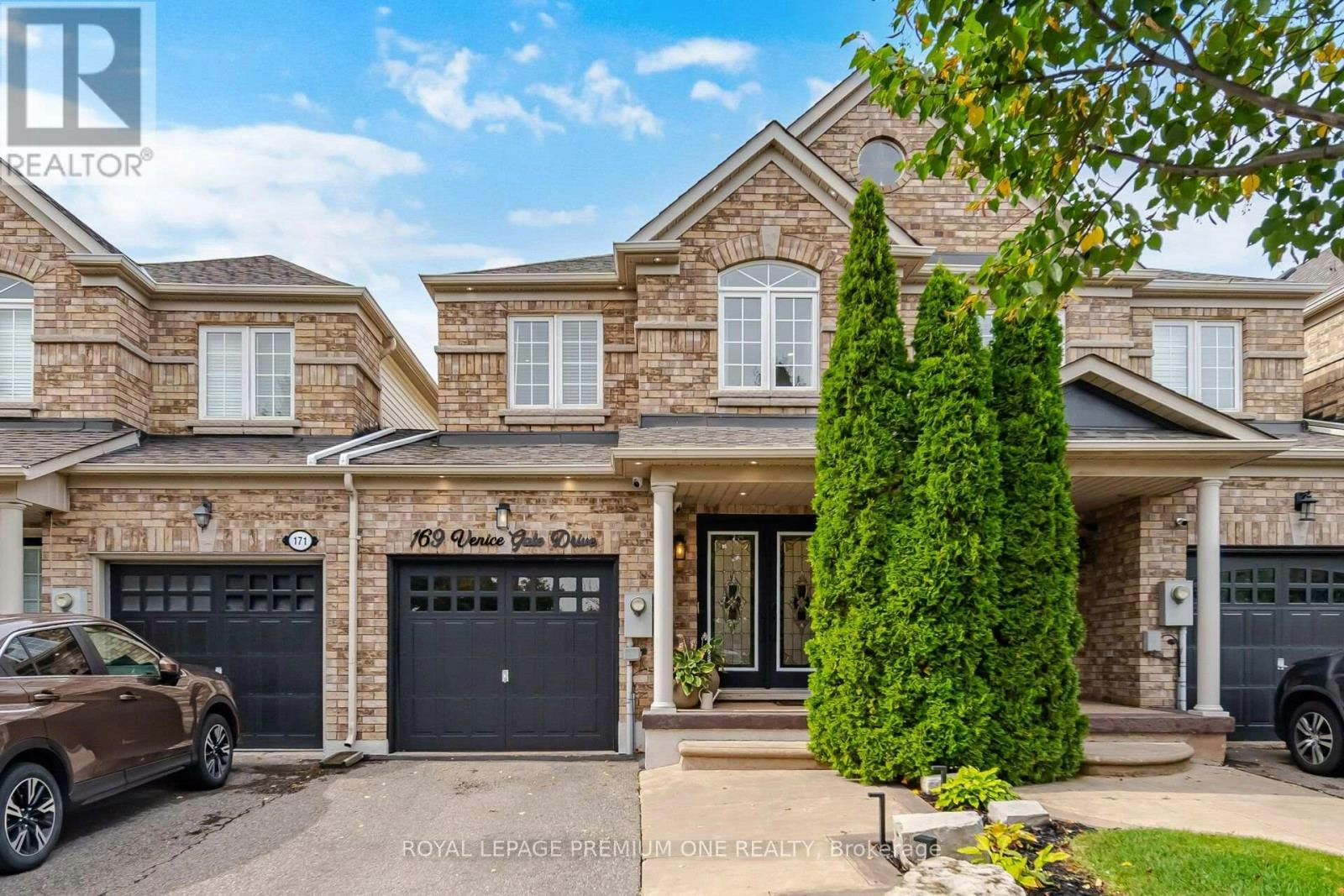 169 Venice Gate Drive, Vaughan, ON, L4H 0E9