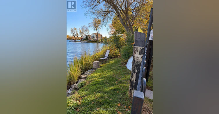 10 Wildwood Avenue, Richmond Hill, ON, L4E 3B3 - 3