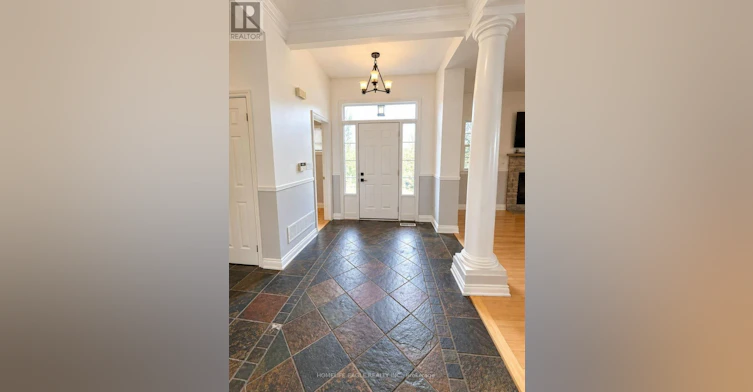 10 Wildwood Avenue, Richmond Hill, ON, L4E 3B3 - 4