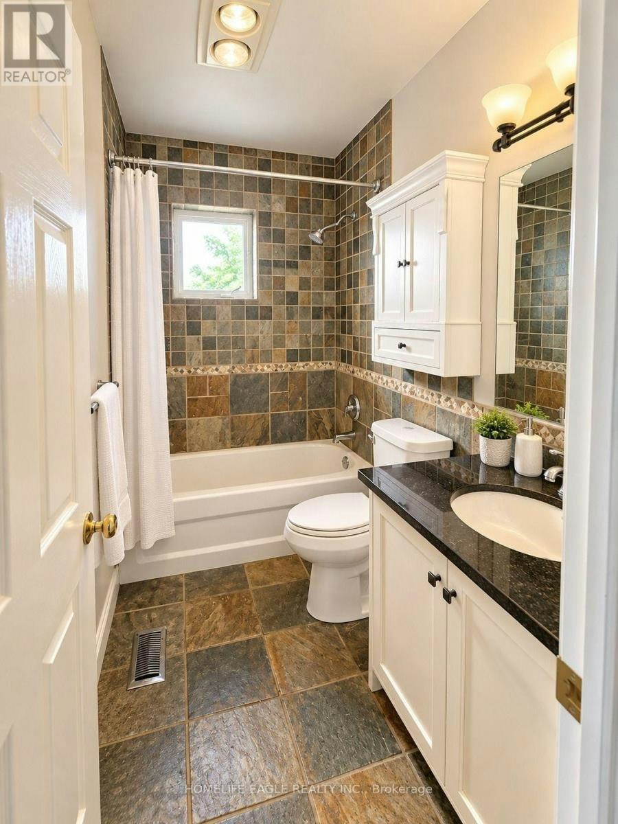 10 Wildwood Avenue, Richmond Hill, ON, L4E 3B3 - 15