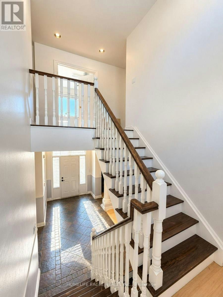 10 Wildwood Avenue, Richmond Hill, ON, L4E 3B3 - 11