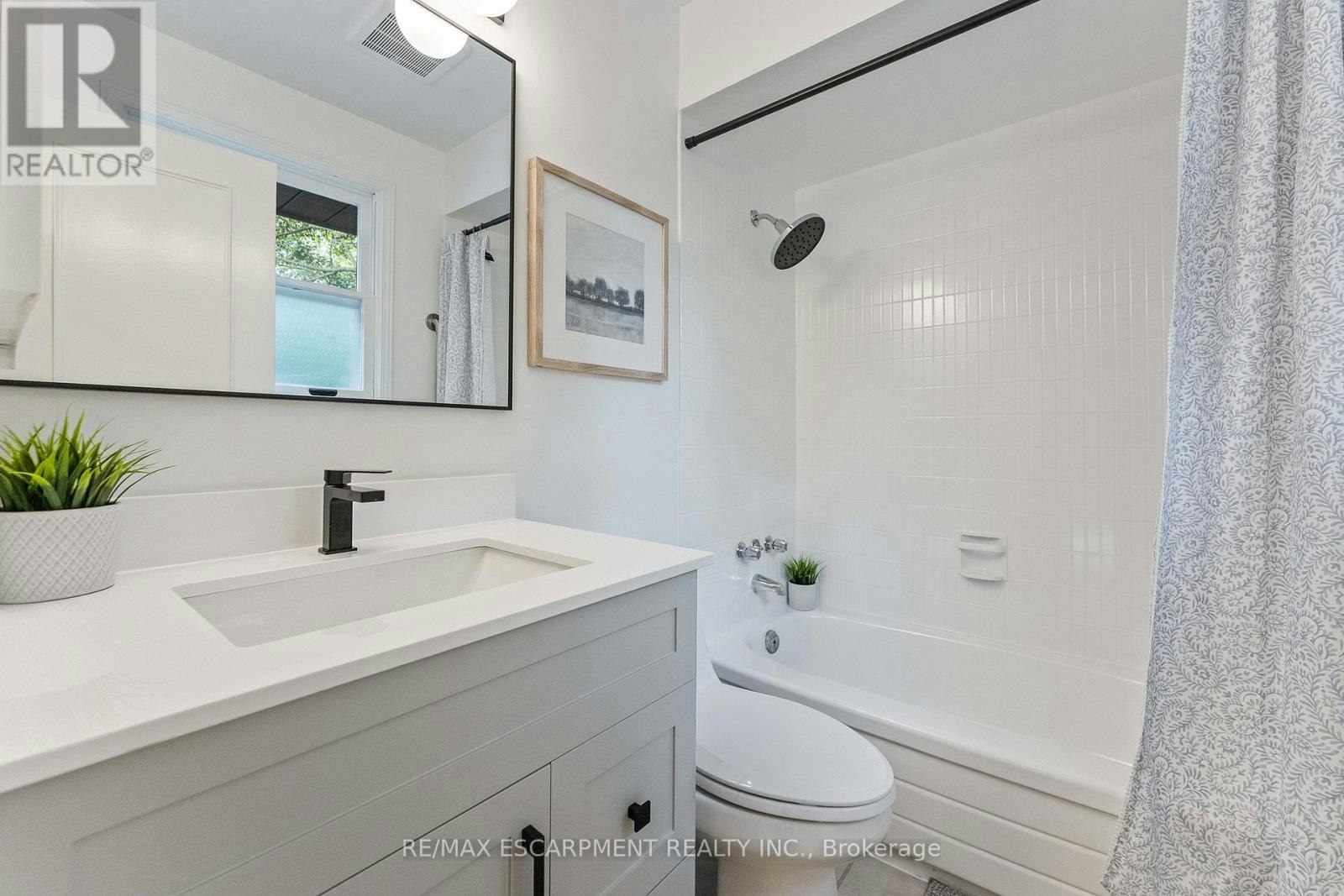 786 Edistel Crescent, Mississauga, ON, L5H 1T4 - 19