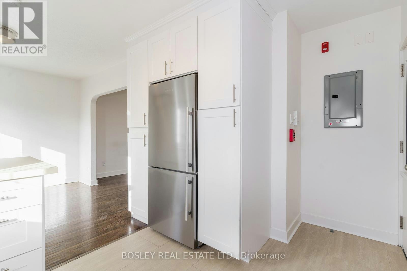 5-308 Kingsway Road S, Toronto, ON, M6S 3T9 - 6