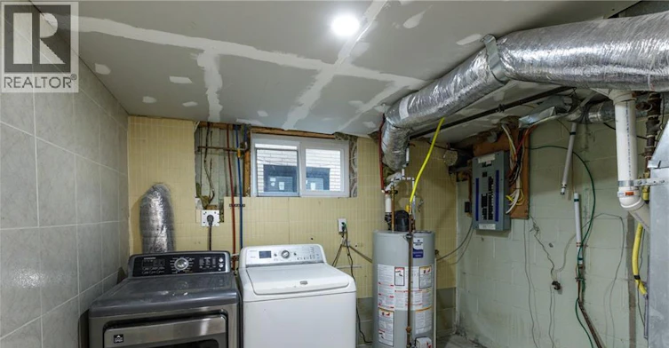 Lower-11 Algonquin Court, Hamilton, ON, L8T 4T2 - 18
