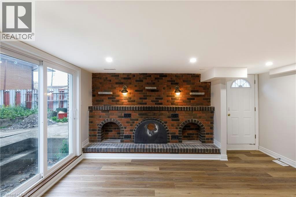 Lower-11 Algonquin Court, Hamilton, ON, L8T 4T2 - 7