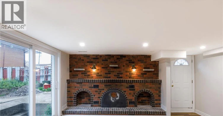 Lower-11 Algonquin Court, Hamilton, ON, L8T 4T2 - 7