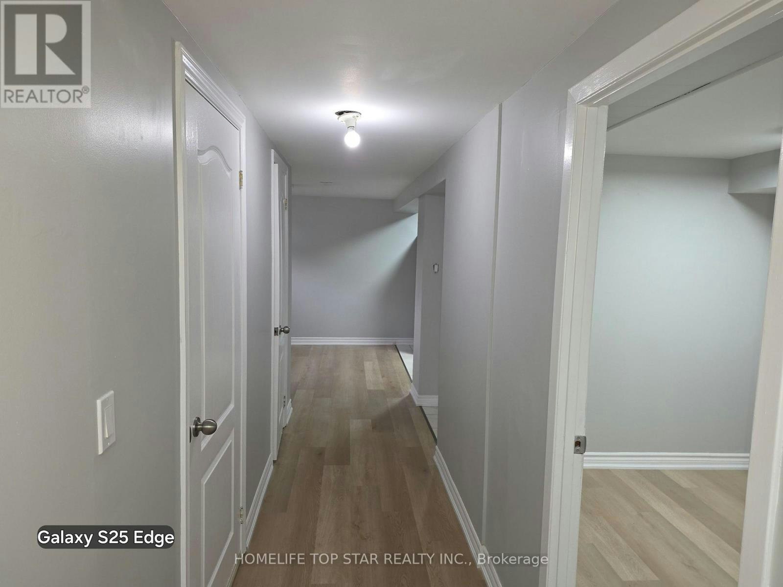 255 5th Street WEST, Hamilton, ON, L9C 3N9