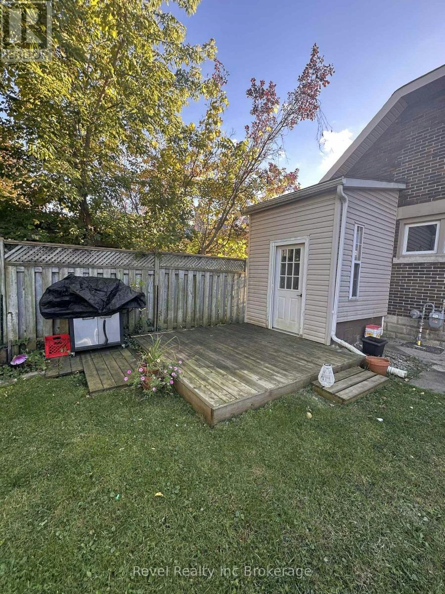 162 Brisbin Street, London, ON, N5Z 2M1 - 23