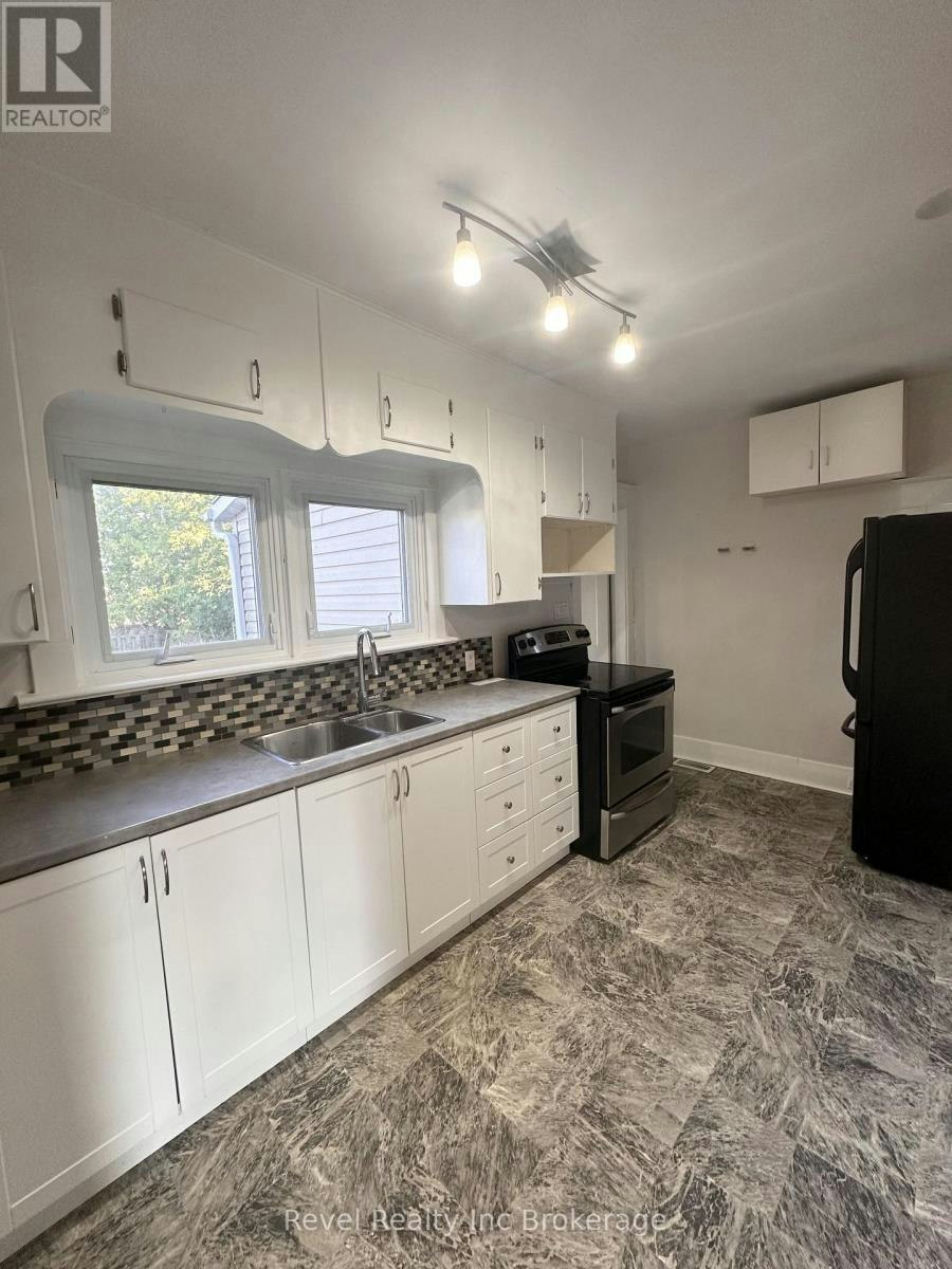 162 Brisbin Street, London, ON, N5Z 2M1 - 13