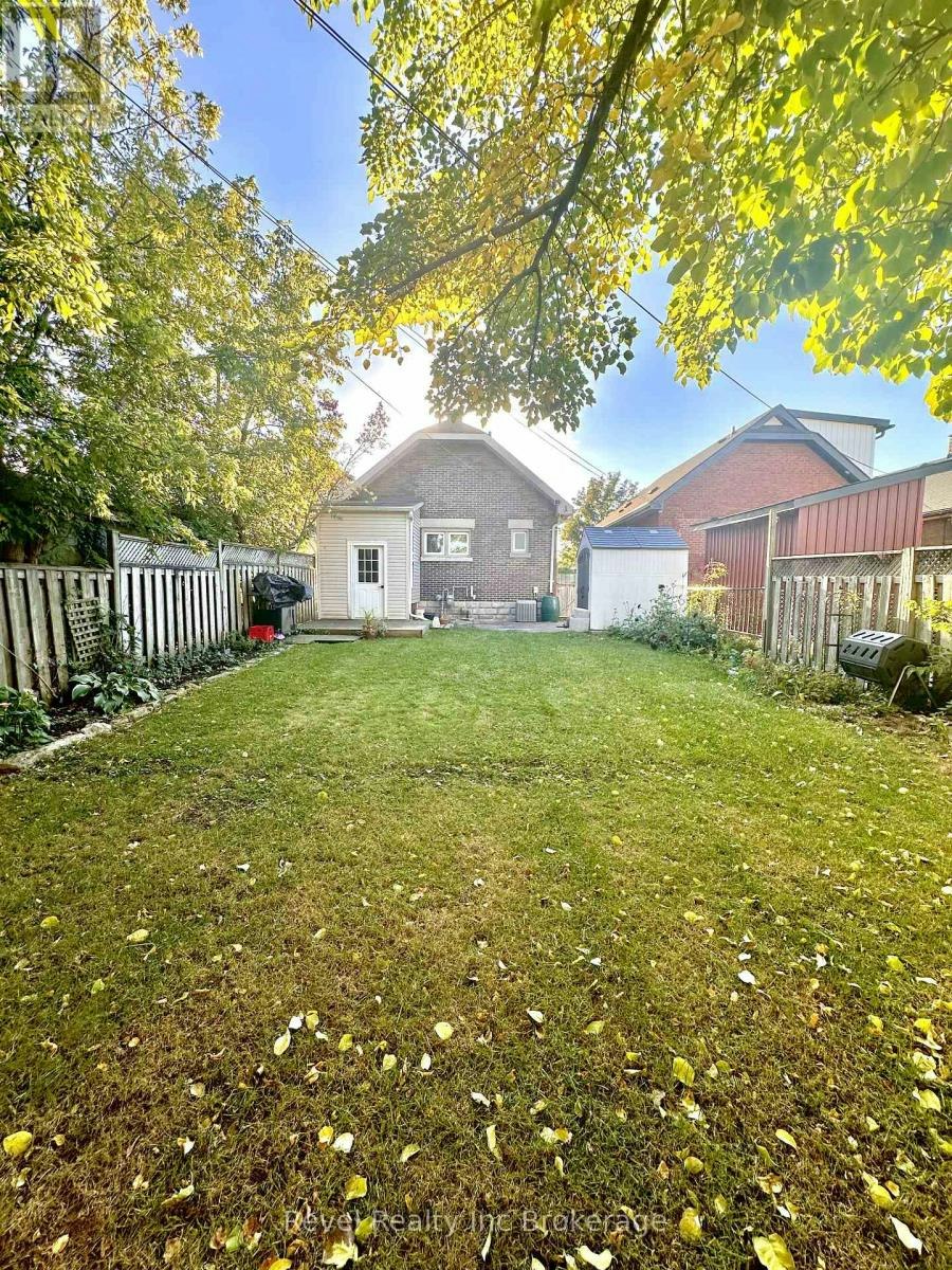 162 Brisbin Street, London, ON, N5Z 2M1 - 25