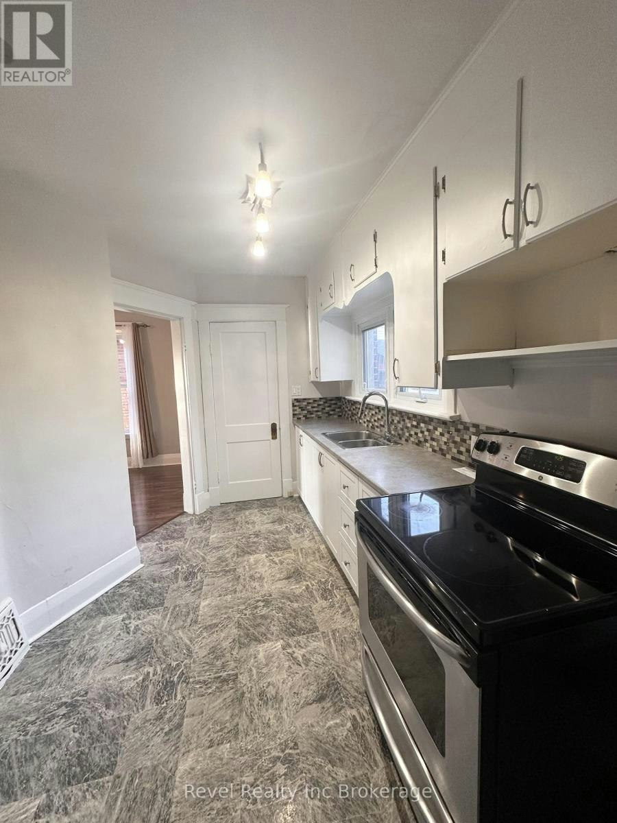 162 Brisbin Street, London, ON, N5Z 2M1 - 14