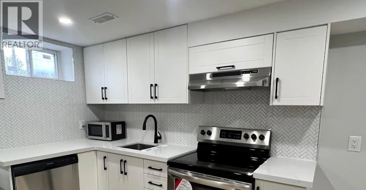 Lower-105 Stewart Avenue, Cambridge, ON, N1R 2V1