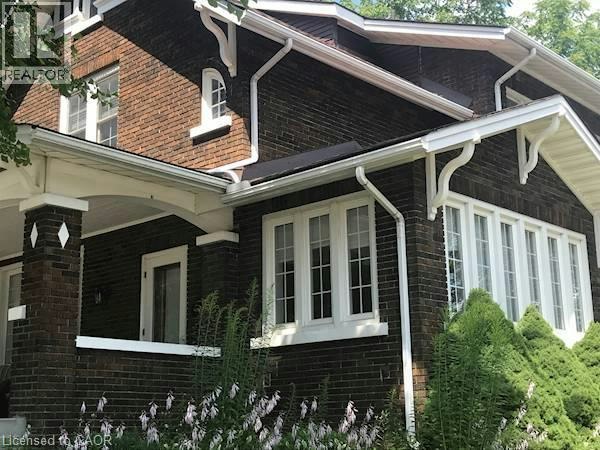 36 Wellington Street N, Kitchener, ON, N2H 5J4 - 22