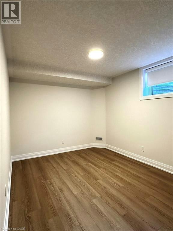 Lower-50 Jacob Detweiller Drive, Kitchener, ON, N2P 0L1 - 23