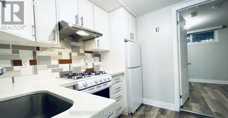 BSMT-92 Spencer Avenue, Toronto, ON, M6K 2J6 - 10