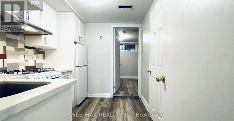 BSMT-92 Spencer Avenue, Toronto, ON, M6K 2J6 - 7