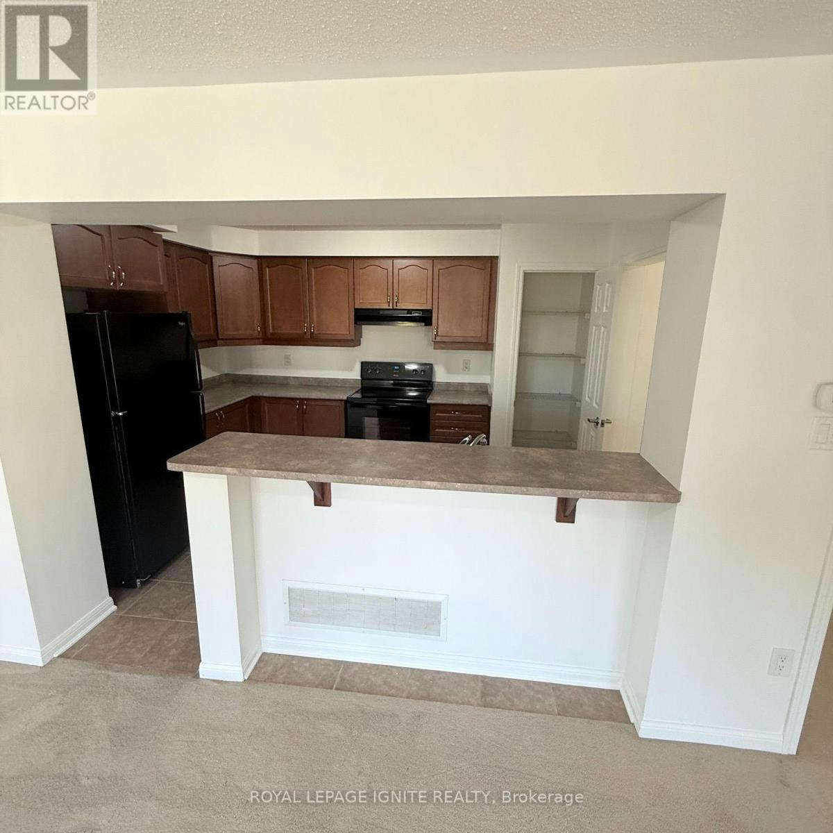 1026 Parmenter Point, Milton, ON, L9T 8R1 - 4